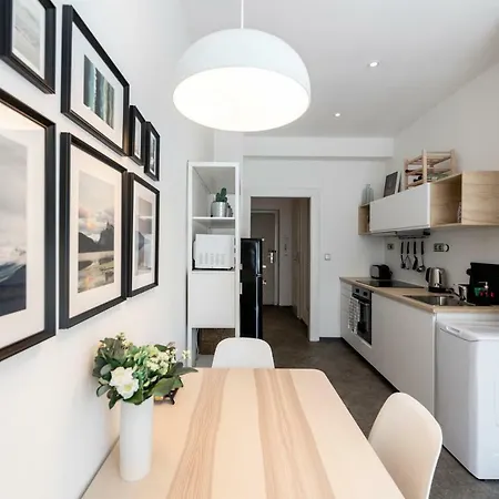 Apartment Slavikova 11 Prague Exterior photo